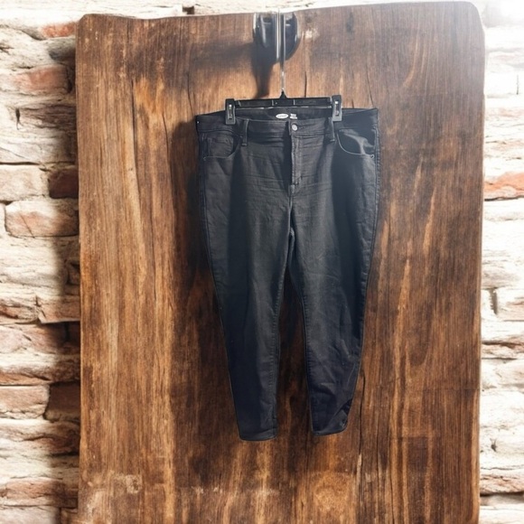 Old Navy Denim - Old Navy Black Rockstar Super Skinny Built In Warm Jeans Soft Size 16